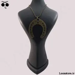 گردنبند طرح نعل اسب با زنجیر ساچمه ای