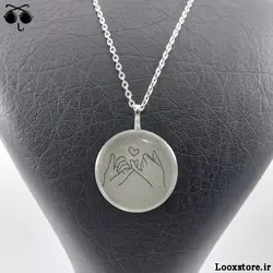 گردنبند عاشقانه شب تاب مدل دست