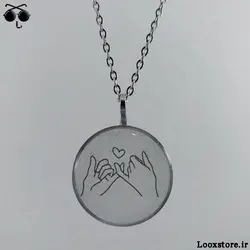 گردنبند عاشقانه شب تاب مدل دست
