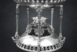آجیل خوری وارطان پایه دار