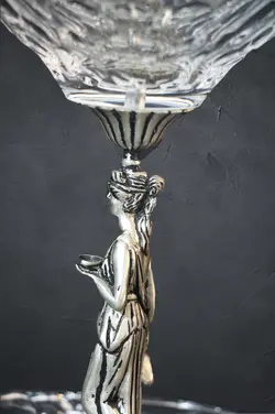 شیرینی خوری مجسمه دوطبقه