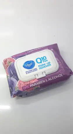 دستمال مرطوب پاک کننده آرایش دافی مدل کیوتن و انجیر 50 عددی