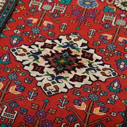 گلیم فرش دستبافت دو و نیم متری گل ابریشم طرح سیرجان کد 598332