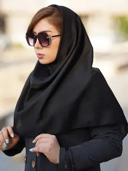 مقنعه ساده مشکی