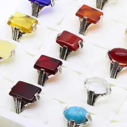 انگشتر مردانه چهار چنگ مخلوط بيضي چهارگوش مشكي ياقوت اشكي