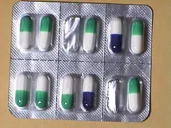 تشخیص تعداد خانه های پر نشده در ورق کپسول در چرخه تولید (مثله آموکسی سیلین)