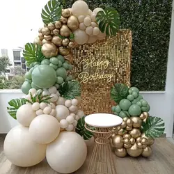 بادکنک آرایی تولد بکگراند پولکی