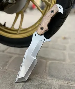 چاقوی شکاری کرگدن