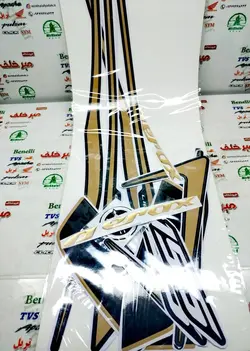 ارم (برچسب) بدنه کامل موتور یاماها ایروکس اصلی و طرح ایروکس و nvx اتاق جدید نیوفیس (شال طلایی)