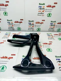 براکت جا پایه عقب سمت چپ همراه جا پایه (پدال دنده) موتور sym گالکسی na اصلی