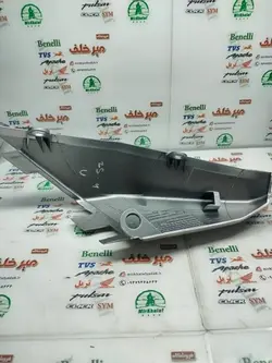 قاب (کاور فلاپ) روی اگزوز تکی قسمت نقره ای موتور پالس rs 200 ار اس اصلی