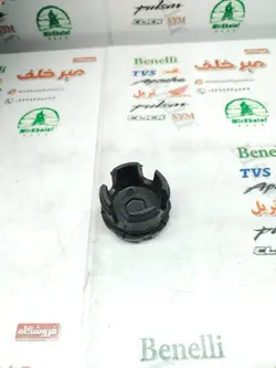 قاب مشکی درب پوش بغل شاسی روی پیچ میل تنه موتور پالس ns 200 ان اس و rs ار اس اصلی