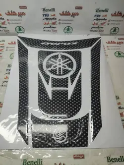 ارم (برچسب) پد ژله ای داشبورد روی درب باک موتور یاماها طرح ایروکس nvx جدید نیوفیس (مشکی کربنی)