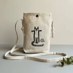 کیف هم‌راه طرح پیشی و کاموا