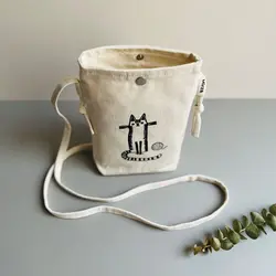 کیف هم‌راه طرح پیشی و کاموا