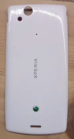 درب پشت اصلی گوشی سونی Sony Xperia LT18 فابریک و روکاری استوک رنگ سفید