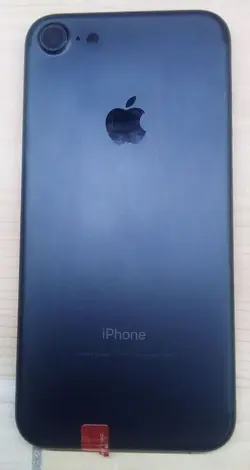 درب پشت آیفون iPhone 7 فابریک و روکاری در حد آک با شیشه دوربین رنگ مشکی مات