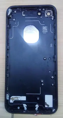 درب پشت آیفون iPhone 7 فابریک و روکاری در حد آک با شیشه دوربین رنگ مشکی مات