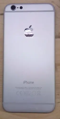 درب پشت شاسی آیفون iPhone 6 فابریک و روکاری در حد آک با شیشه دوربین رنگ سیلور