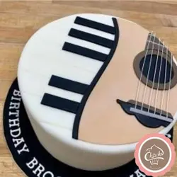 کیک تولد هنرمند موسیقی گیتار خاص