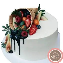 کیک تولد زنانه زیبا