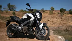 موتور سیکلت دومینار 250 سی سی Bajaj