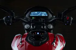 موتور سیکلت دومینار 250 سی سی Bajaj