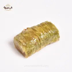 باقلوا بند انگشتی پسته ای استانبولی