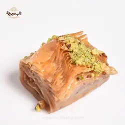 باقلوا هزارلا کتابی گردویی استانبولی