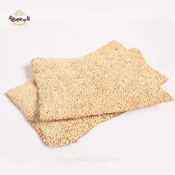 نان خشک با مغز کنجد