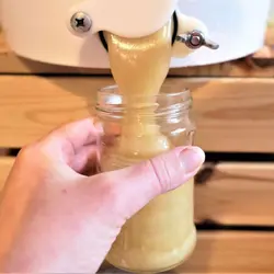 عسل کنجد 1 کیلویی