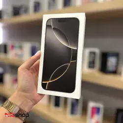 گوشی طرح آیفون 16 پرومکس برند کلون iphone 16 pro max  دو سیم کارت رم 8 (فول کپی)