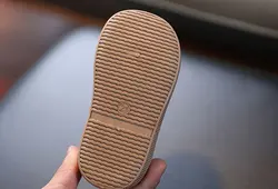 کتونی دو رنگ گوچی