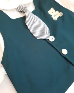 سه تیکه ژیله سبز