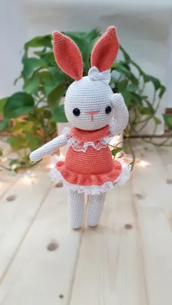 عروسک خرگوش یقه و دامن پرنسسی