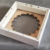 قاب باکس دار تندیس دست و پا