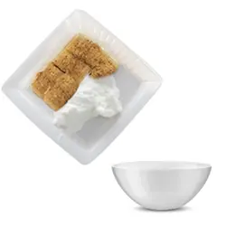 مخلوط سرشیر باقلوا شیر و عسل کاسه ای