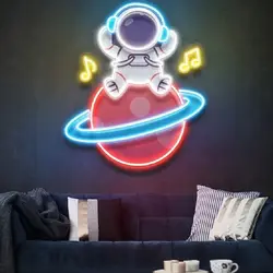 چراغ نئون فضانوردِ موزیکال با چاپ UV