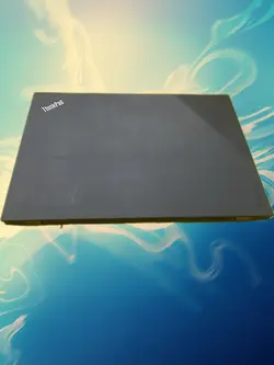 لپ تاپ رندر و گیم استوک LENOVO thinkpad P52s نسل هشت core i7 رم 16 512SSD گرافیک 4 گیگ