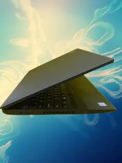 لپ تاپ رندر و گیم استوک LENOVO thinkpad P52s نسل هشت core i7 رم 16 512SSD گرافیک 4 گیگ
