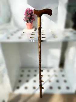 عصا چوبی طرحدار