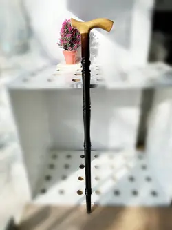 عصا چوبی طرحدار