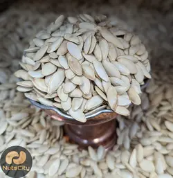 تخمه کدو مشهدی شور