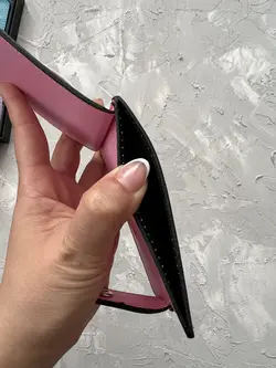 جاکارتی دکمه از بغل