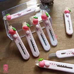 کاتر بلند فانتزی طرح خرگوش و توت فرنگی