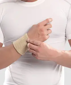 مچ بند طبی حوله ای پاک سمنPaksamanTerry Cloth Wrist Support