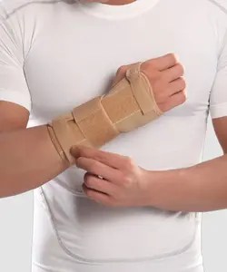 مچ بند نئوپرنی  آتل دار با زاويه فانكشنال (چپ و راست) پاک سمنPaksaman Neoprene Wrist Splint With Hard Bar