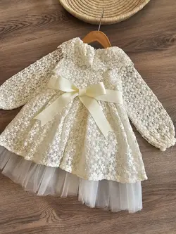 پیراهن دخترانه