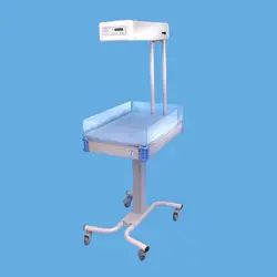 تخت ریکاوری وارمر و کات نوزاد دار