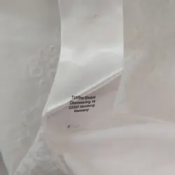 تی شرت آستین کوتاه زنانه چیبو مدل گلدوزی مربعی